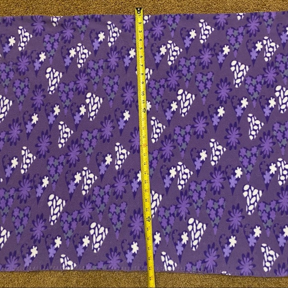 🔥5 for $20 - Blanket - Picture 3 of 7